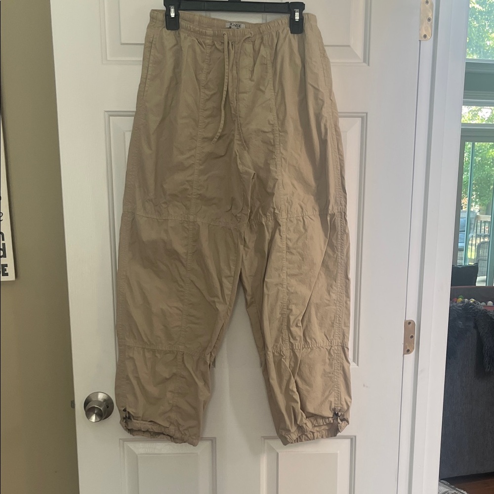 Women’s Tan Pants